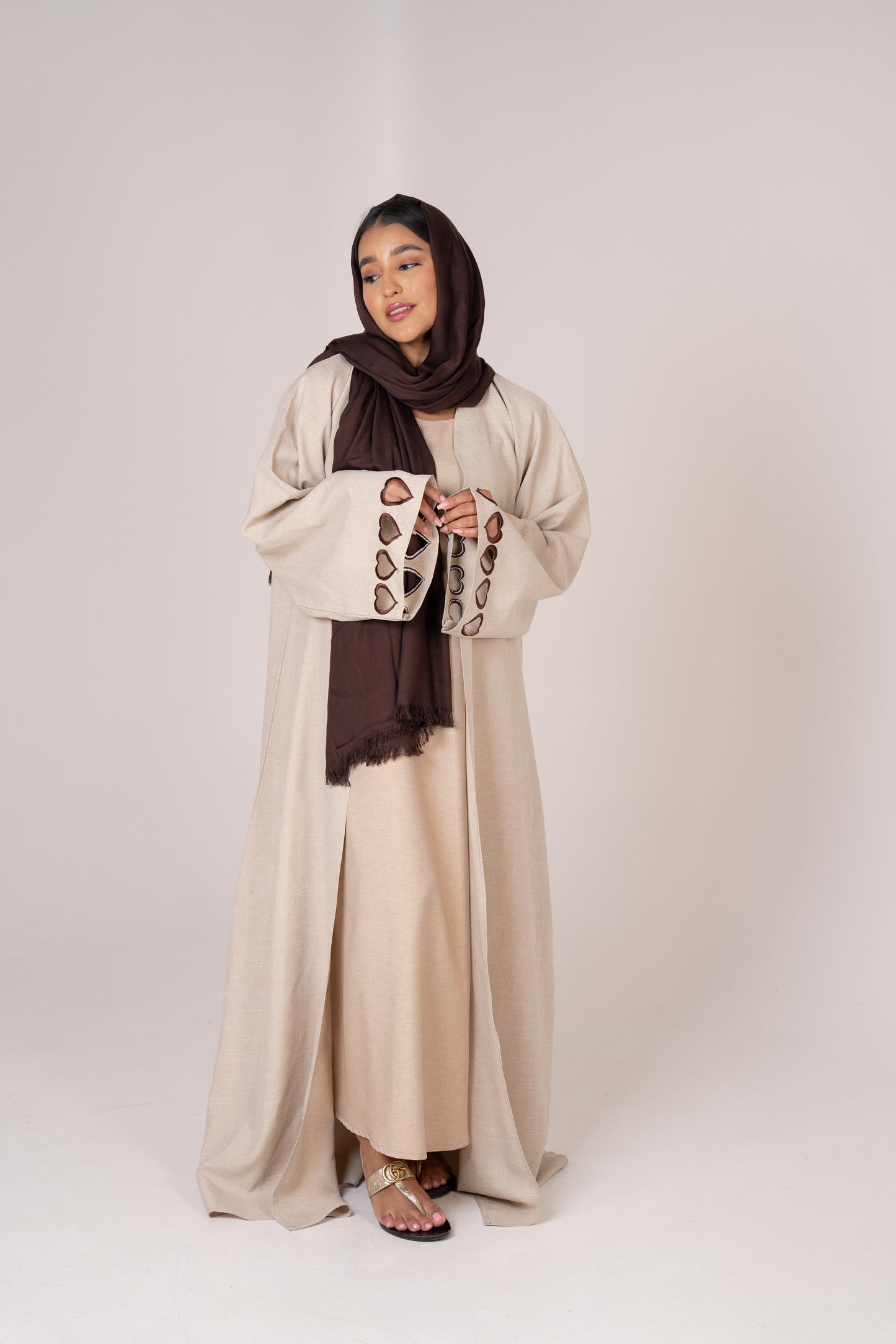 Linen Abaya with Heart Sleeve Accents